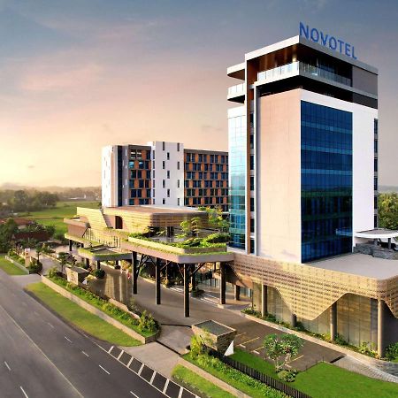 Novotel Yogyakarta International Airport Kulon Progo Temon Екстер'єр фото